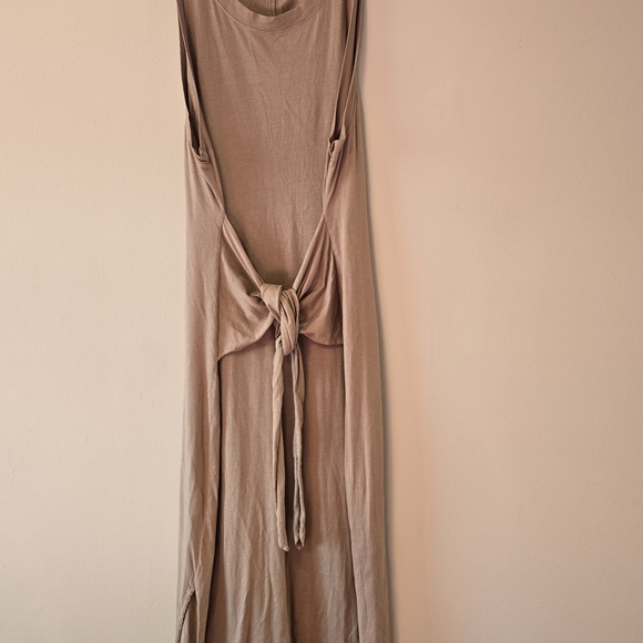 Michael Stars Dresses & Skirts - Michael Stars Tan Sleeveless Dress